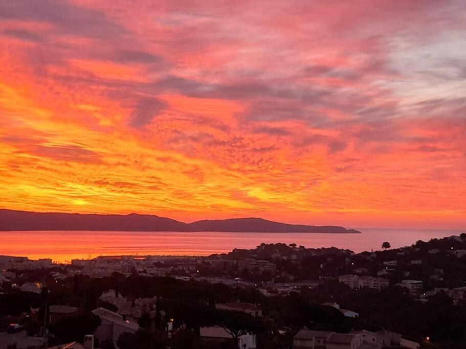 4-Star Private Villa With Heated Pool And Panoramic Sea View At Gulf De Saint Tropez Cavalaire-sur-Mer Luaran gambar