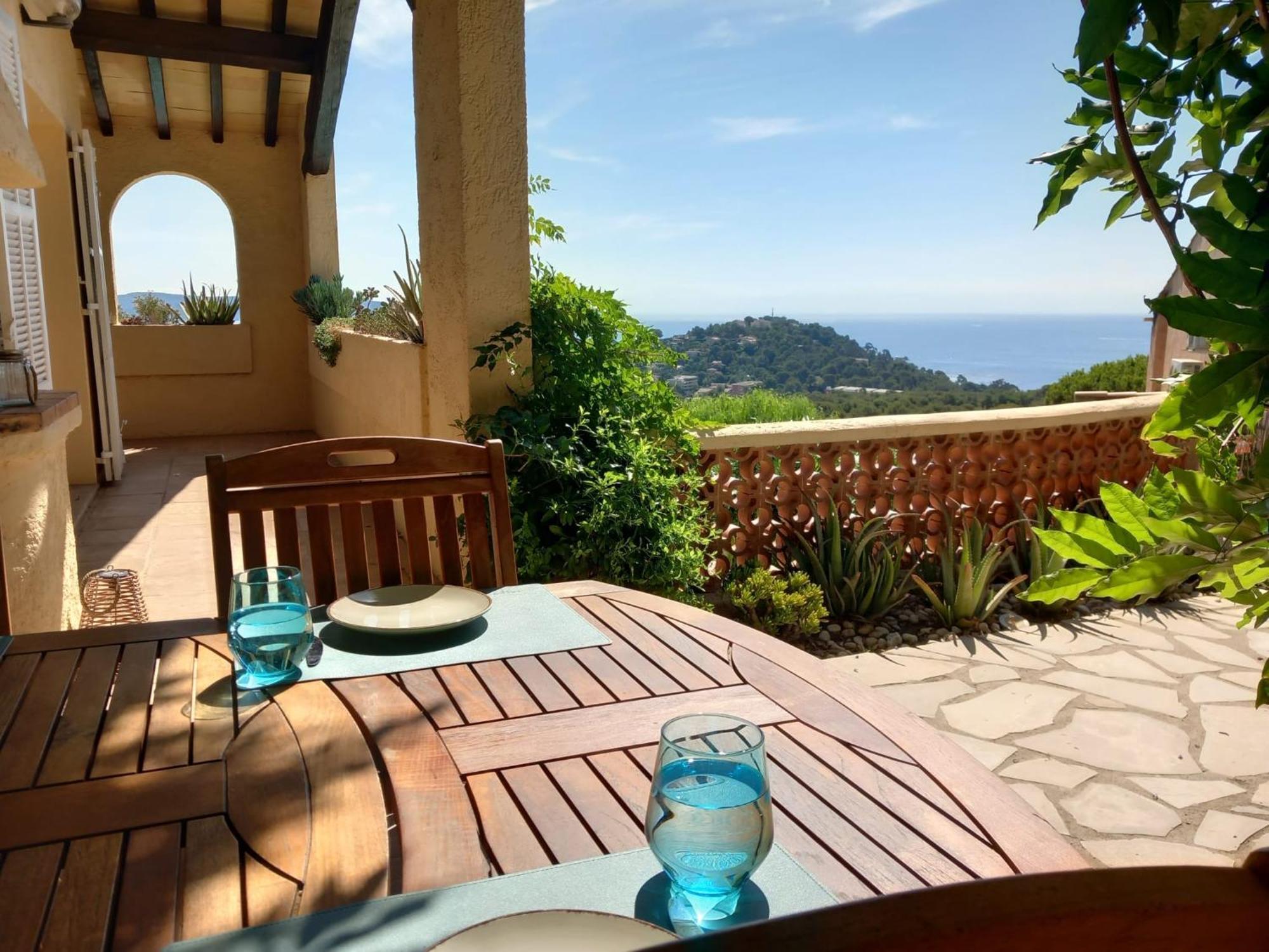 4-Star Private Villa With Heated Pool And Panoramic Sea View At Gulf De Saint Tropez Cavalaire-sur-Mer Luaran gambar